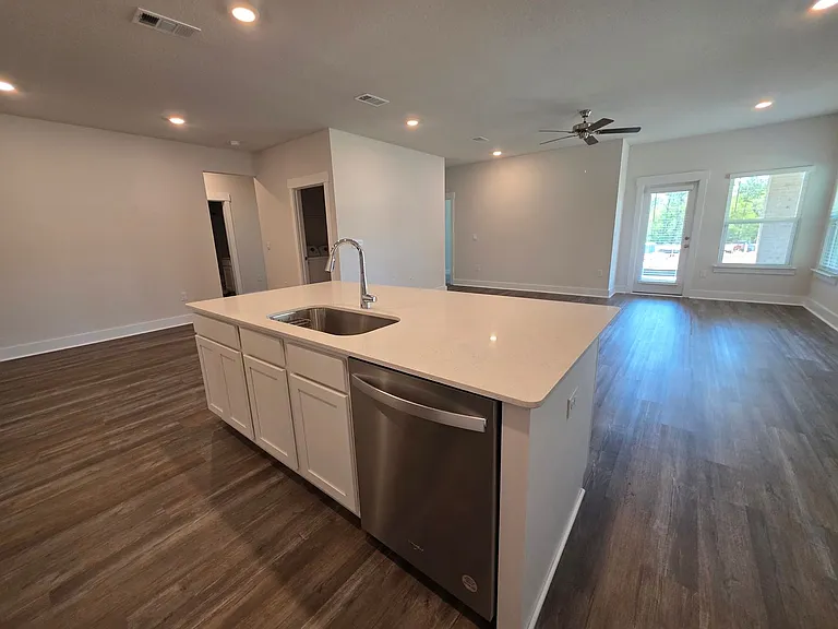 5839 Sargassum Ln — Photo 10
