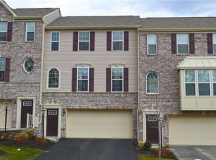 317 Maple Ridge Dr, Canonsburg, PA 15317