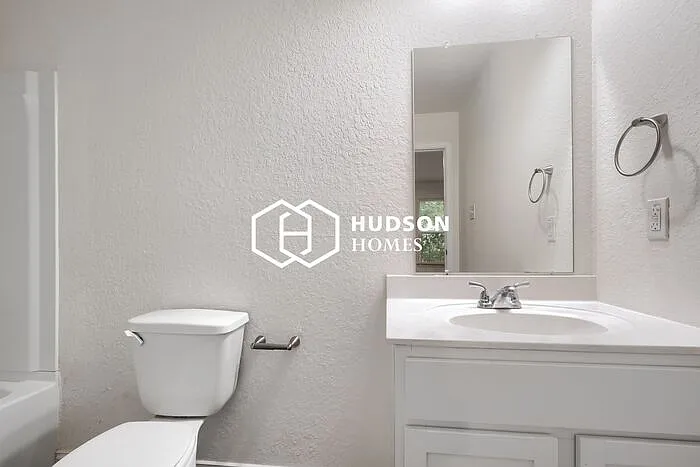 707 Sewanee St — Photo 11