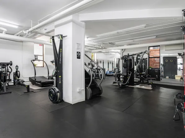 24-75 38th Street image 13 of 15