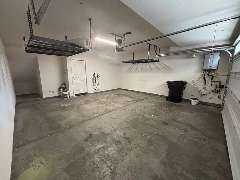 7819 Paxton Pl — Photo 11