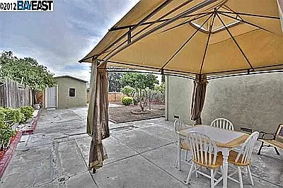 6348 Market Ave photo 1