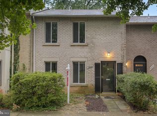 9632 Marston Ln, Gaithersburg, MD 20886