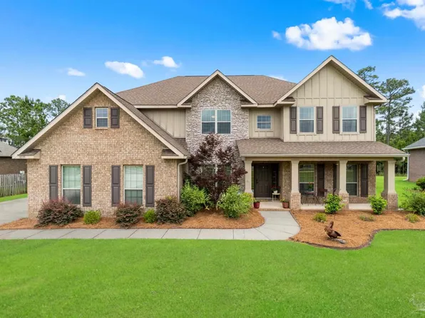 8835 Salt Grass Dr, Pensacola, FL 32526