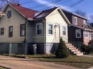 39 Grant St, Englewood, NJ 07631