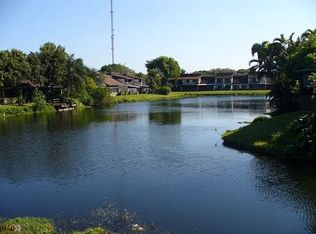 6856 SW 37th St, Miramar, FL 33023