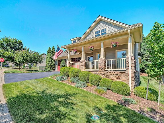 3rd image of 7102 Linn Cove Ct