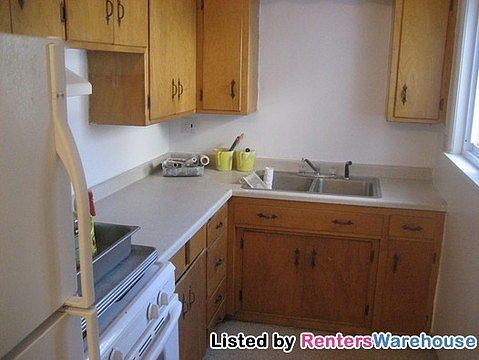 3rd image of 3518 Bryant Ave N #2