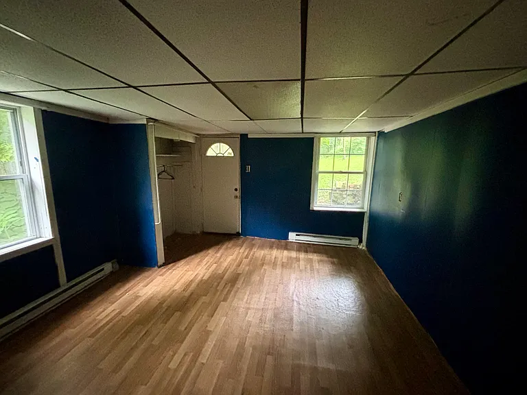 145-147 W Parker St — Photo 3