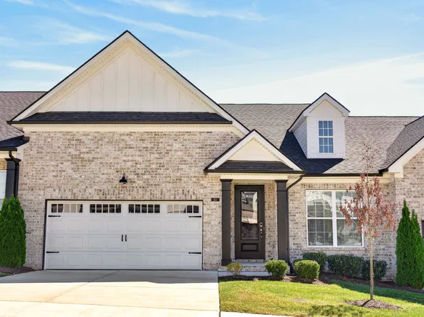 160 Lightberry Ln, Hendersonville, TN 37075