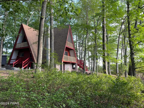 185 Whitney Lake Rd, Hawley, PA 18428