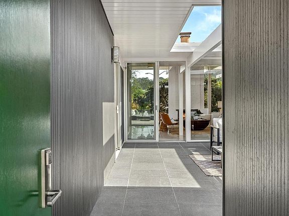 4th image of 15 Sao Augustine Way