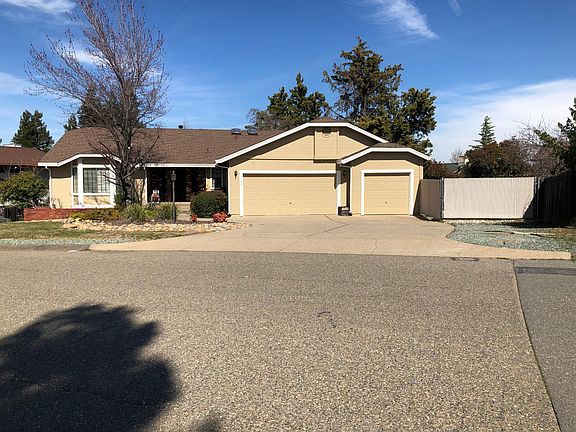 2nd image of 3193 Woodleigh Ln