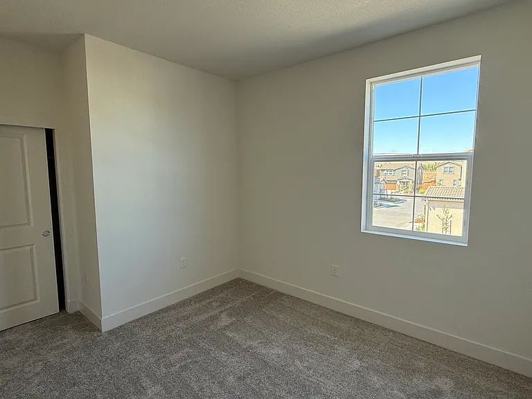 7090 Moon Way — Photo 6