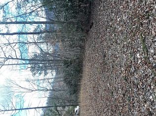 620 Cross Creek Cir, Sylva, NC 28779