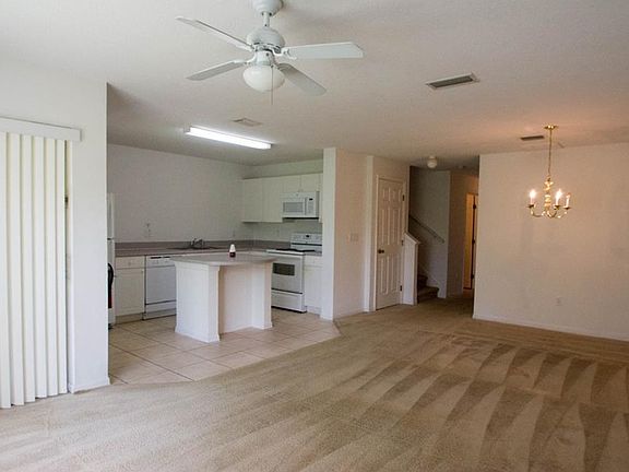3rd image of 2888 Club Cortile Cir