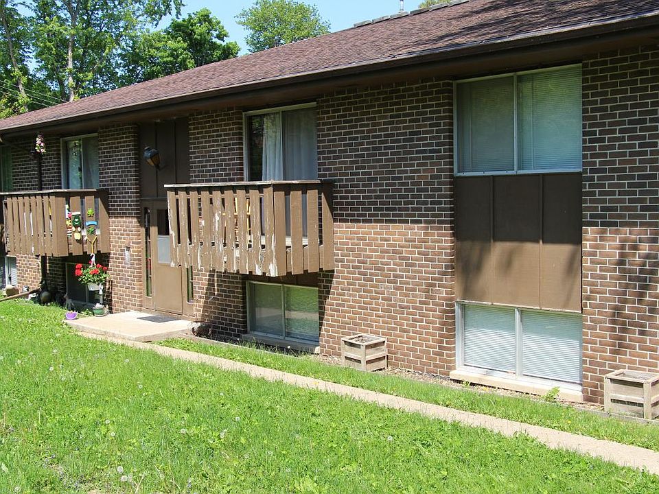 2nd image of 408 S 10th St APT 11