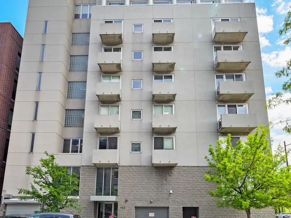 950 W Erie St APT 601, Chicago, IL 60642