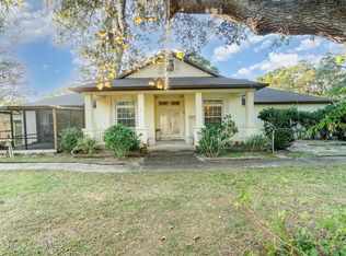 22631 Robbins Rd, Astatula, FL 34705