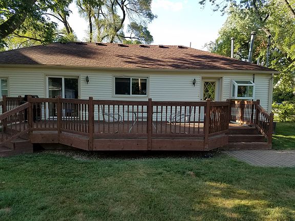 2nd image of 520 Devillen Ave