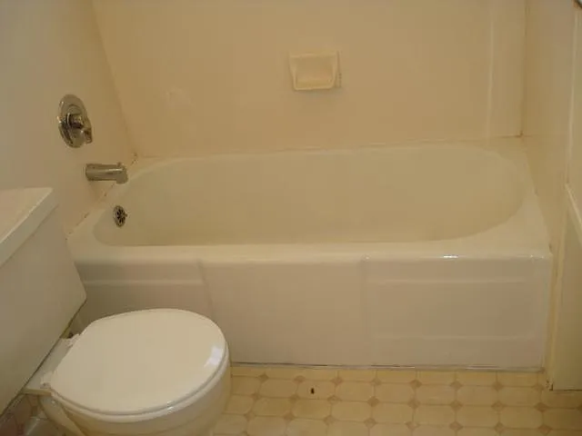 815 E 700 N — Photo 11