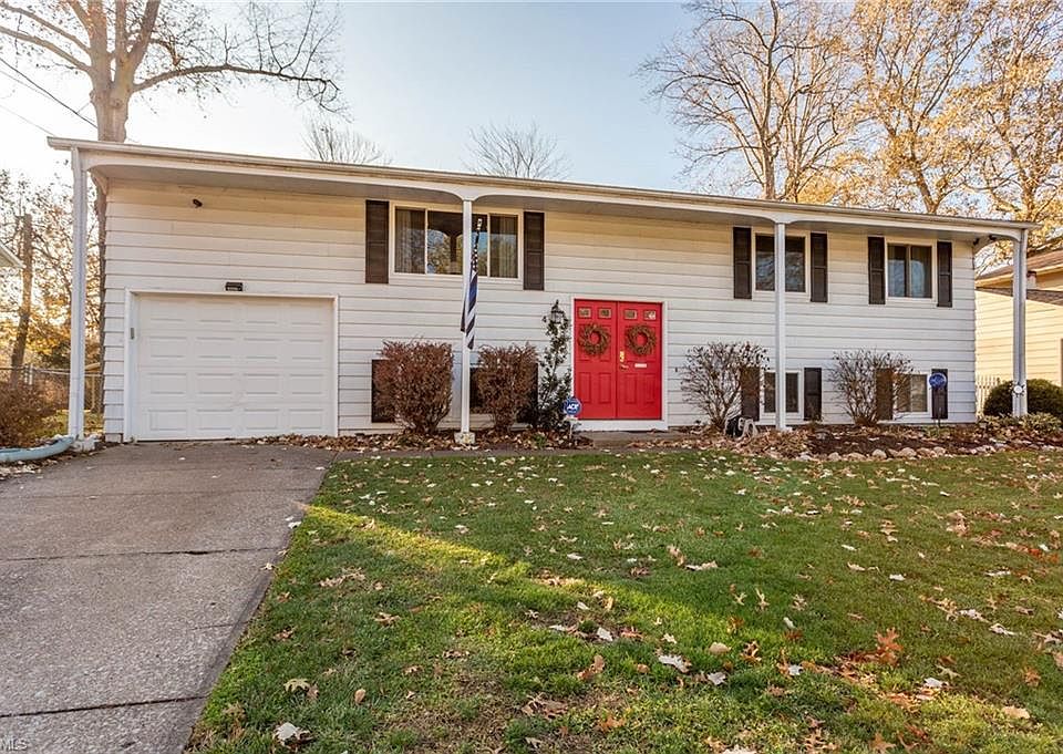 1st image of 4917 Oakview Dr