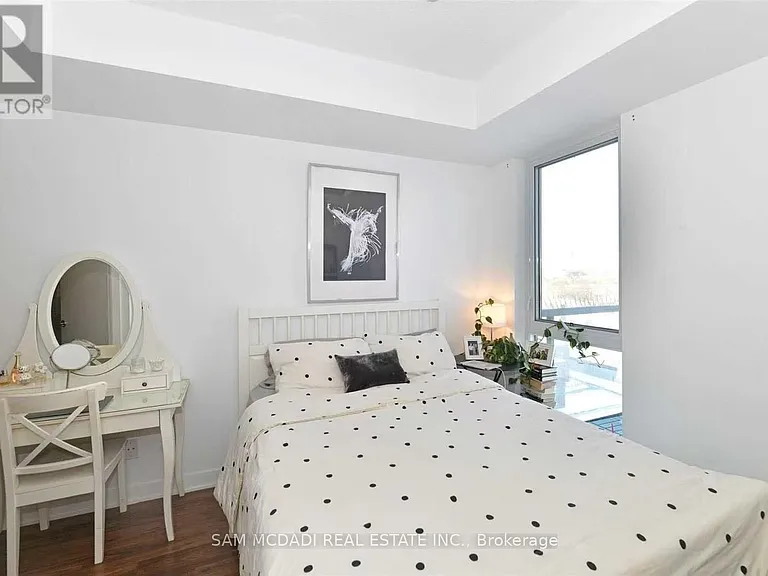 260 Sackville St #909 — Photo 11