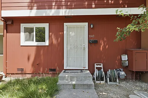 5943 Mack Rd Photo 1