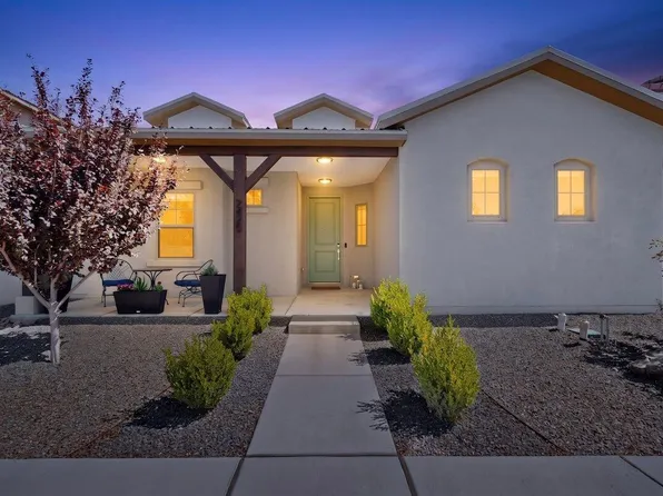 2425 Rothko Ave SE, Albuquerque, NM 87106