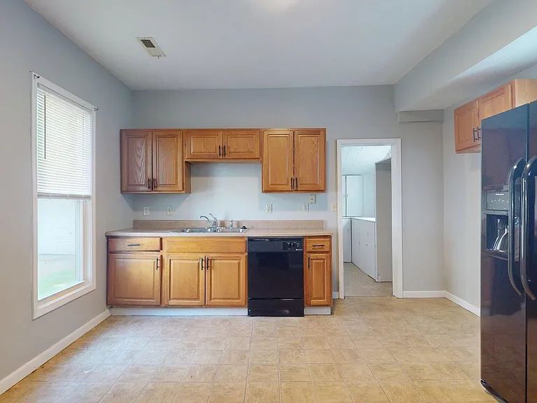 2053 W 95th St — Photo 31
