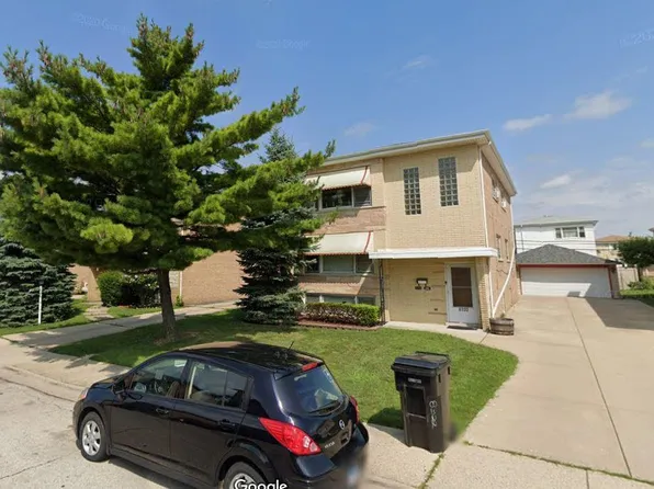 8322 W Berwyn Ave #1, Chicago, IL 60656
