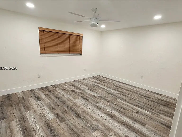 16575 Old Cutler Rd #16575 — Photo 19