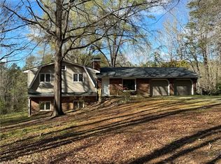 1085 Deep Wood Dr, Germanton, NC 27019