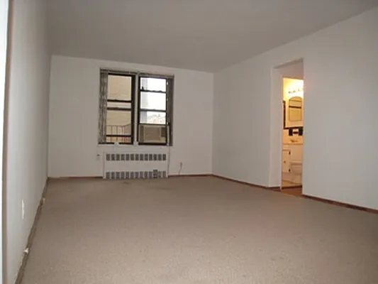 Rented by Metropolitan Res. Partners | media 18