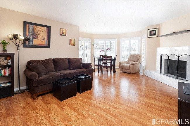 1st image of 401 26th Ave APT 3