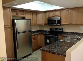 7660 NW 74th Ave, Tamarac, FL 33321