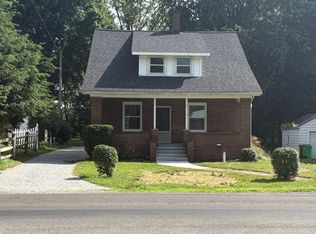 2716 Comet Rd, Clinton, OH 44216