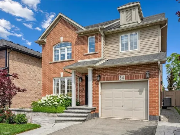 54 Ivybridge Dr, Hamilton, ON L8E 0A4