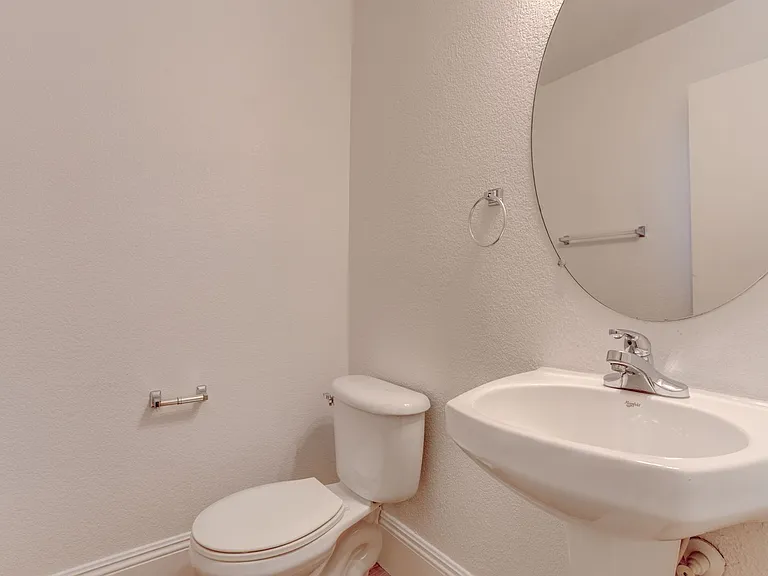 1195 Sweet Orange St — Photo 1