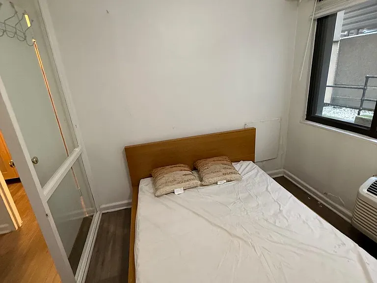2141 I St NW — Photo 10