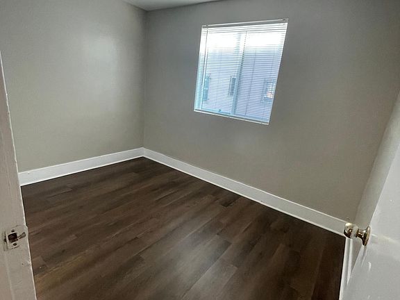 2nd image of 12602 S Figueroa St