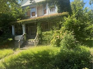 1332 E 84th St, Cleveland, OH 44103