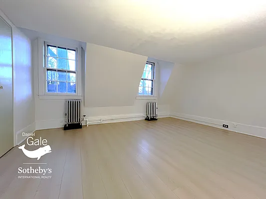 Rented by Daniel Gale Sotheby's International Realty | media 21