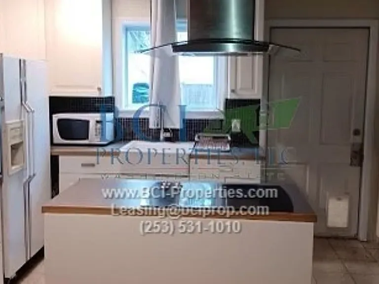1 bed, 860 sqft, $1,200 — Photo 2
