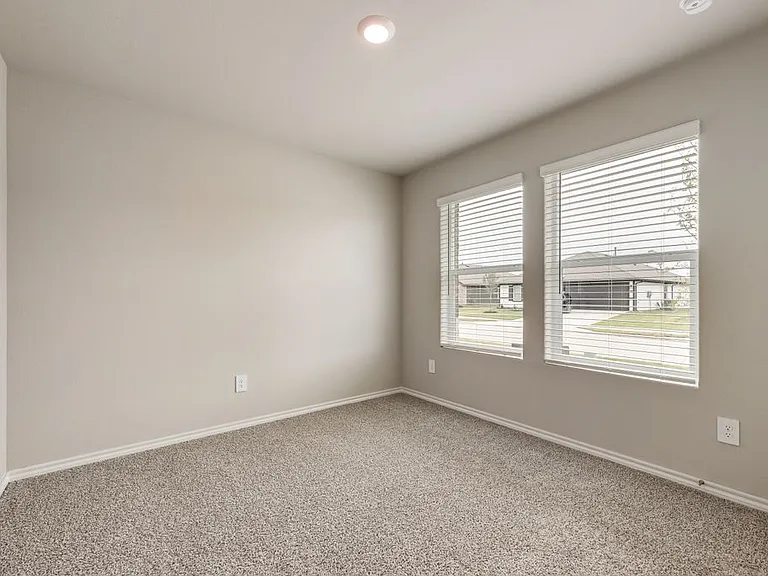 16521 Hudson Prairie Way — Photo 12