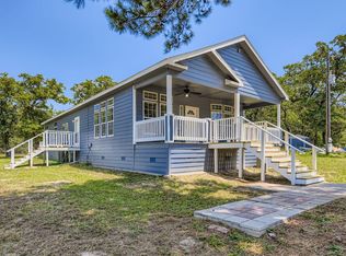 260 Dickerson Ln, Elgin, TX 78621