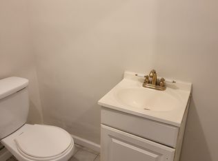 21 Eckert Ave FLOOR 3, Newark, NJ 07112