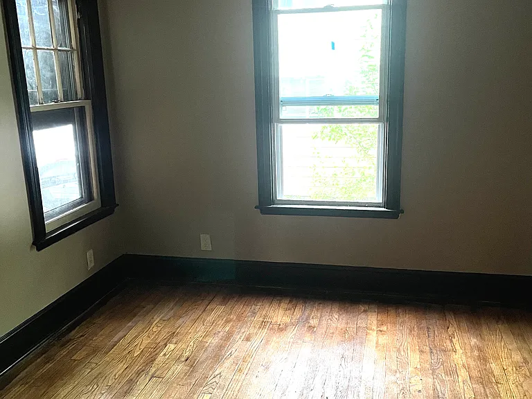 601-603 Court St — Photo 5