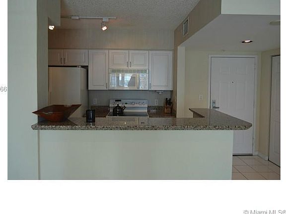 2nd image of 1155 Brickell Bay Dr APT 2406