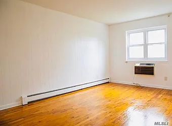 Rented by Chous Realty Group Inc